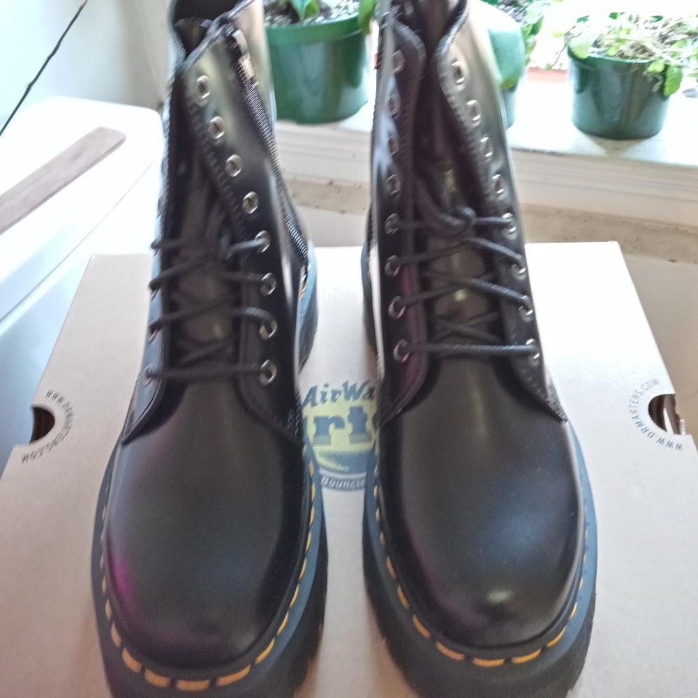 Dr Martens